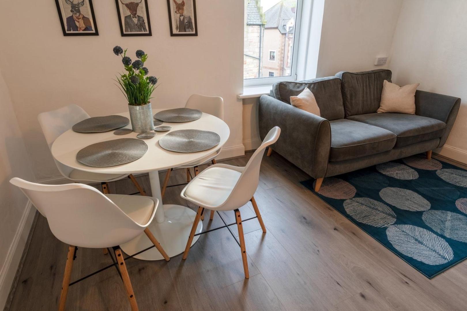 Riverside Flat Apartment Инвернес Екстериор снимка